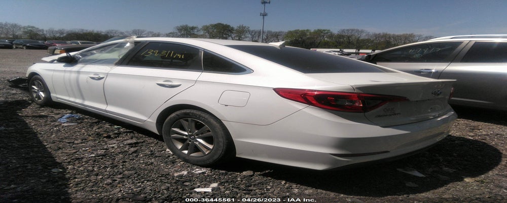 5NPE24AF2HH547697 2017 HYUNDAI SONATA photo no. 3