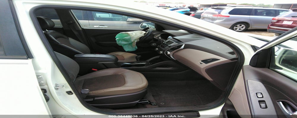 KM8JU3AC5BU219370 2011 HYUNDAI TUCSON photo no. 5