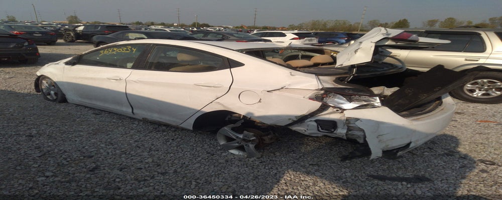 5NPDH4AE6DH275487 2013 HYUNDAI ELANTRA photo no. 3