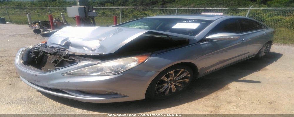 5NPEC4AB2BH247336 2011 HYUNDAI SONATA photo no. 2