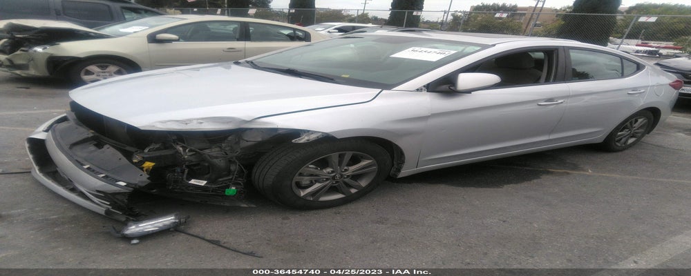 5NPD84LFXJH286770 2018 HYUNDAI ELANTRA photo no. 2