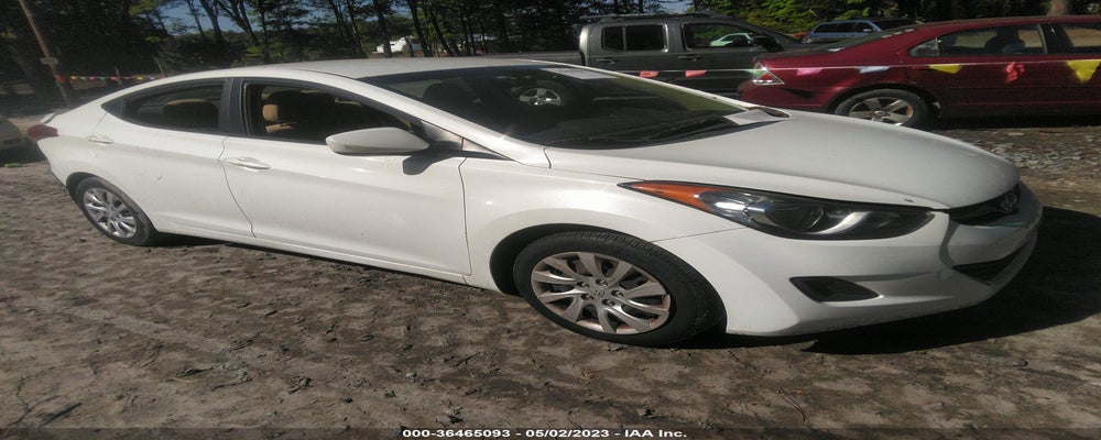 5NPDH4AE8BH028226 2011 HYUNDAI ELANTRA photo no. 2