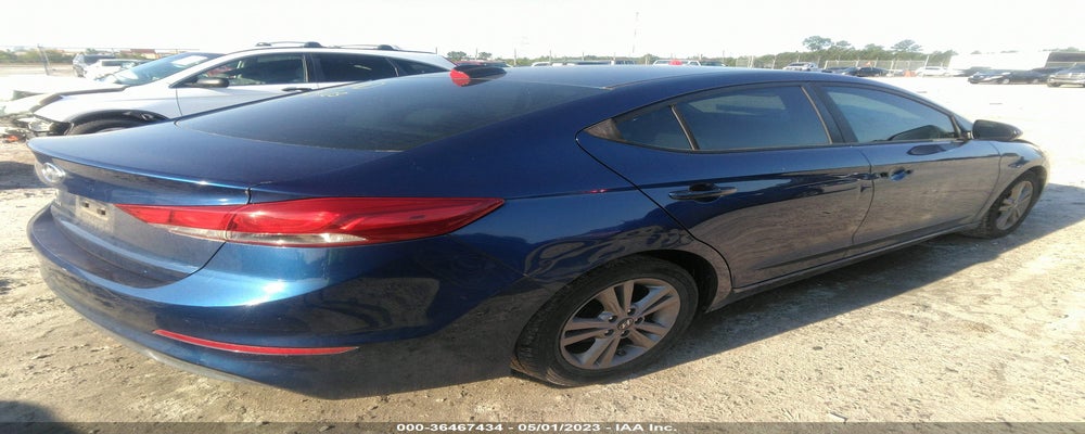 5NPD84LFXHH058634 2017 HYUNDAI ELANTRA photo no. 4