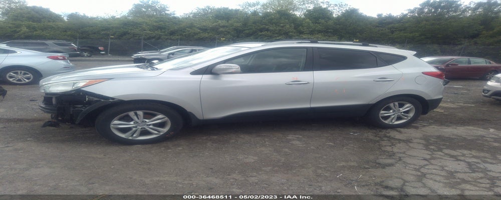 KM8JUCAC1DU568156 2013 HYUNDAI TUCSON photo no. 2