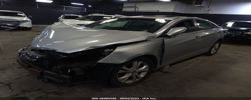 5NPEC4AC3BH008712 2011 HYUNDAI SONATA photo no. 2