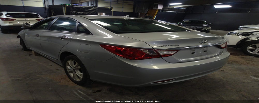 5NPEC4AC3BH008712 2011 HYUNDAI SONATA photo no. 3