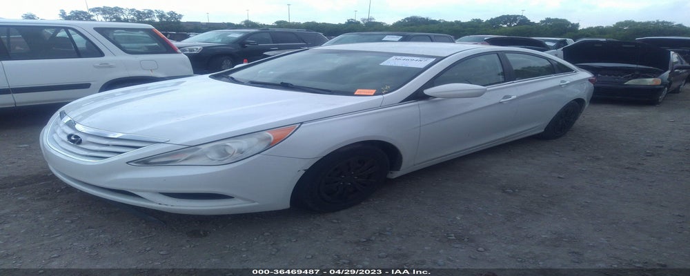5NPEB4AC2BH081105 2011 HYUNDAI SONATA photo no. 2