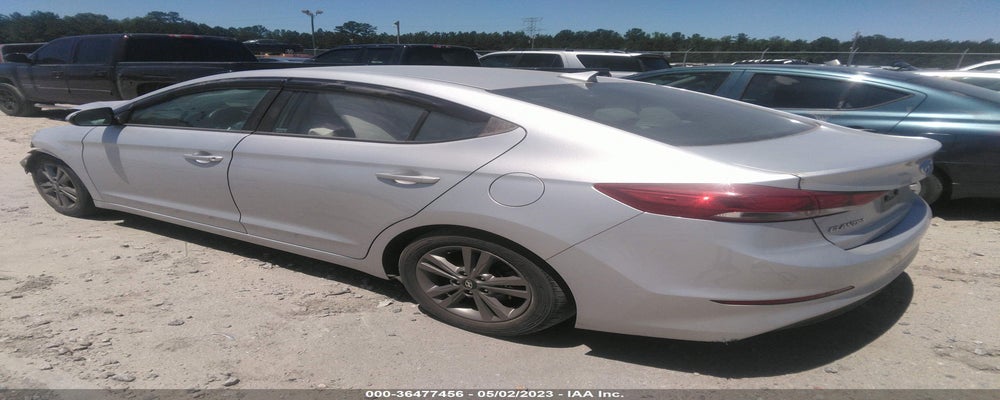 5NPD84LF3JH335145 2018 HYUNDAI ELANTRA photo no. 3