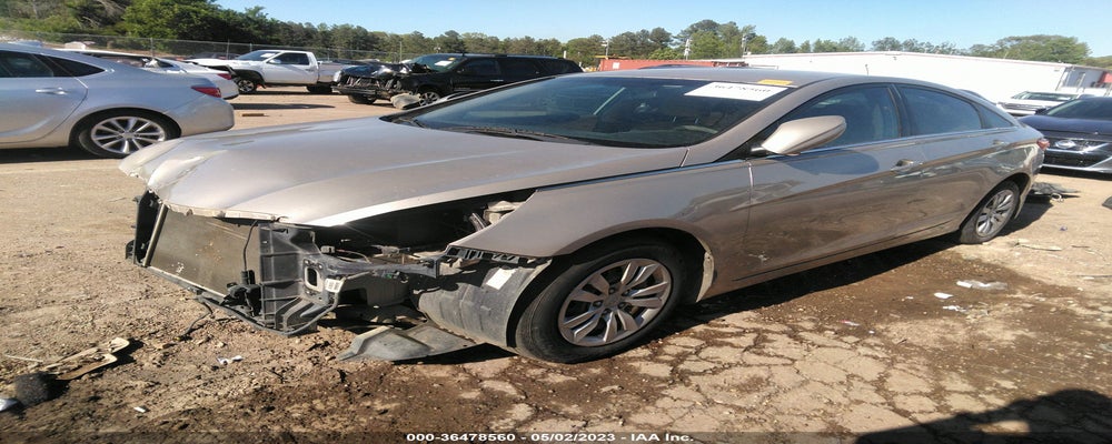 5NPEB4AC1BH023003 2011 HYUNDAI SONATA photo no. 2