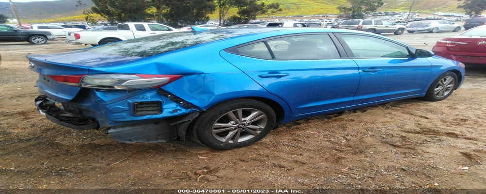 5NPD84LF4HH121999 2017 HYUNDAI ELANTRA photo no. 4