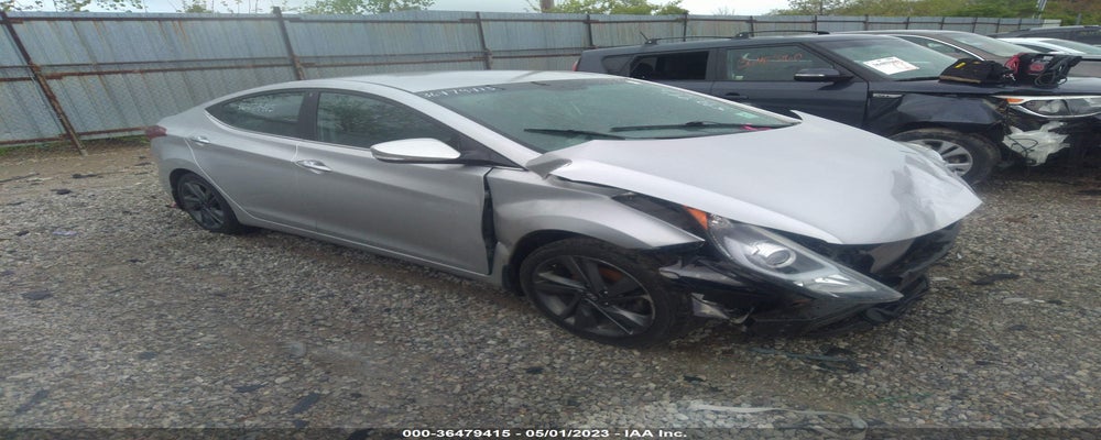5NPDH4AE2FH592945 2015 HYUNDAI ELANTRA photo no. 3
