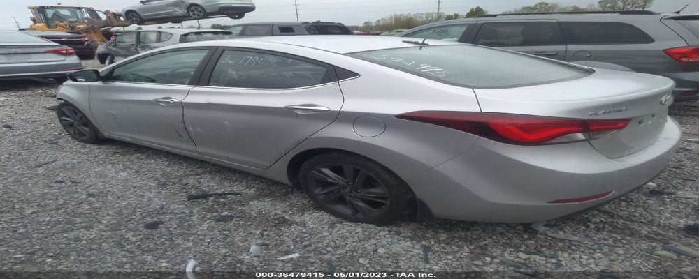 5NPDH4AE2FH592945 2015 HYUNDAI ELANTRA photo no. 3