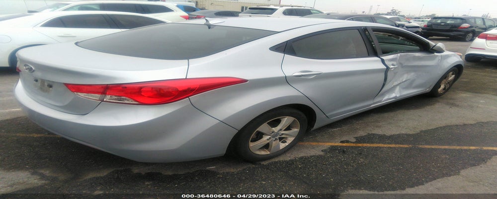 5NPDH4AE3BH005033 2011 HYUNDAI ELANTRA photo no. 4