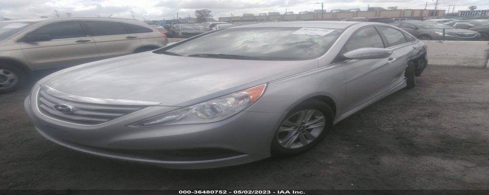 5NPEB4AC2EH921095 2014 HYUNDAI SONATA photo no. 2