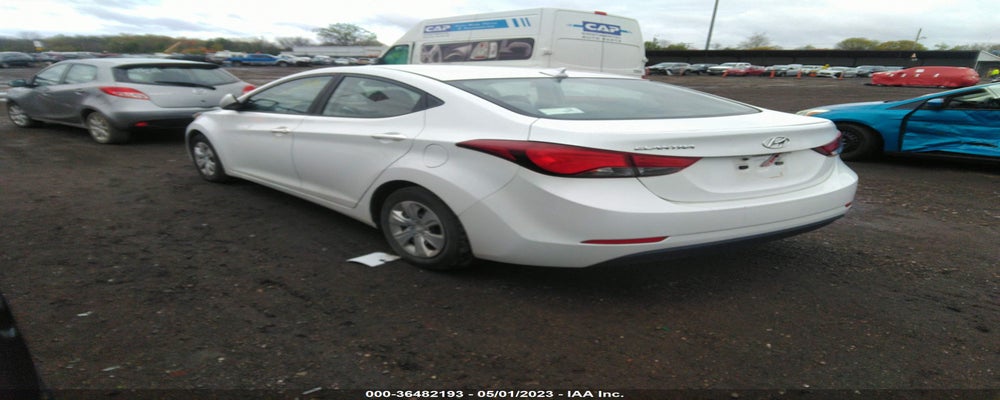 5NPDH4AE7GH746535 2016 HYUNDAI ELANTRA photo no. 3