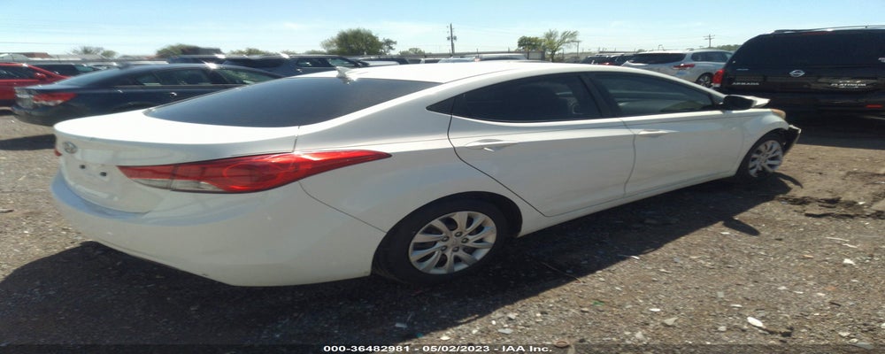 5NPDH4AE4BH030782 2011 HYUNDAI ELANTRA photo no. 4