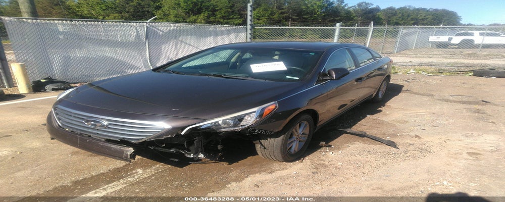 5NPE24AF6HH527629 2017 HYUNDAI SONATA photo no. 2
