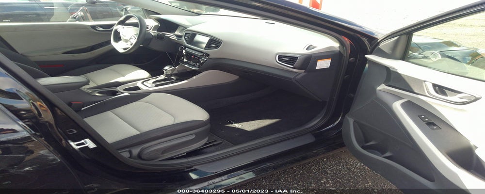 KMHC65LC0HU024796 2017 HYUNDAI IONIQ HYBRID photo no. 5