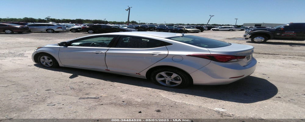 KMHDH4AE3FU425480 2015 HYUNDAI ELANTRA photo no. 3