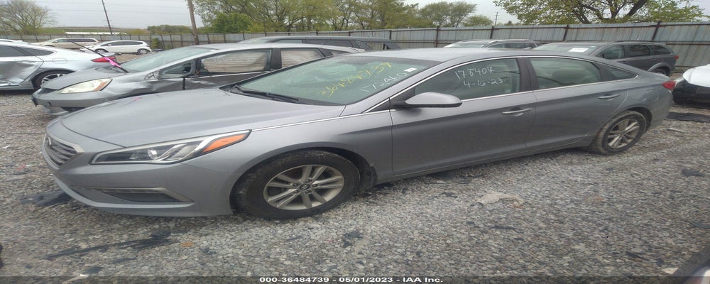 5NPE24AF6FH172460 2015 HYUNDAI SONATA photo no. 2
