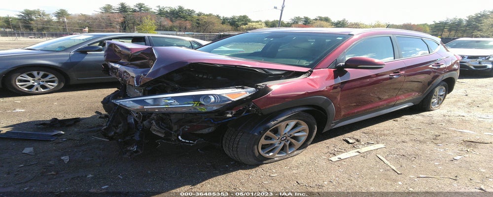 KM8J3CA2XHU532336 2017 HYUNDAI TUCSON photo no. 2