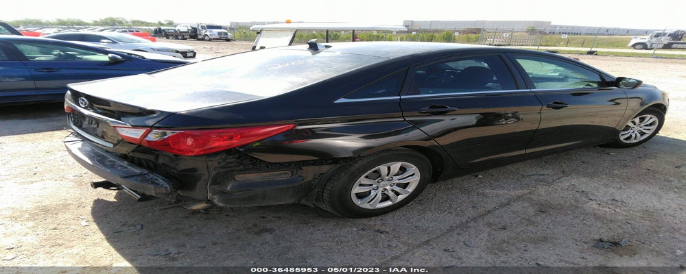 5NPEB4AC0BH007164 2011 HYUNDAI SONATA photo no. 4