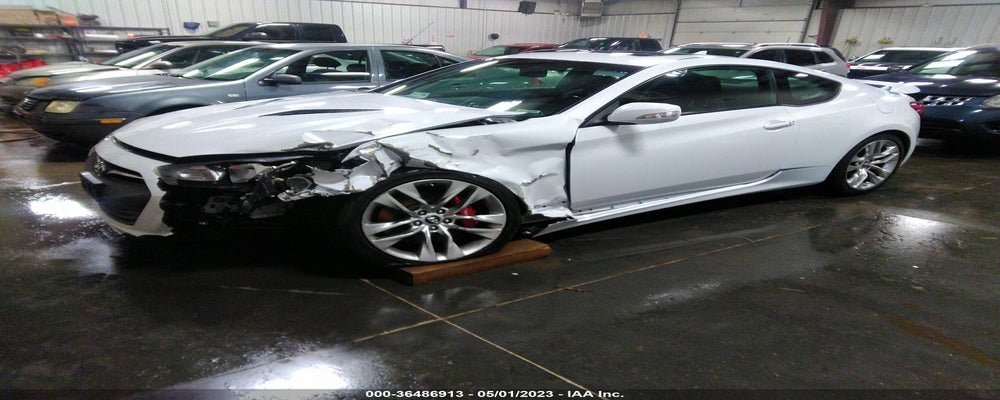 KMHHU6KJ7FU125252 2015 HYUNDAI GENESIS COUPE photo no. 2