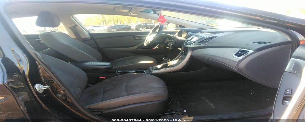 5NPDH4AE4FH638890 2015 HYUNDAI ELANTRA photo no. 5