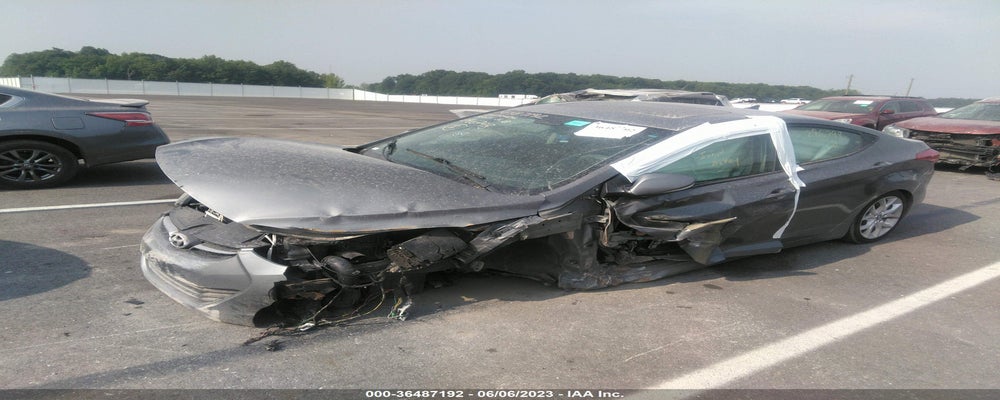 5NPDH4AE1DH286798 2013 HYUNDAI ELANTRA photo no. 2