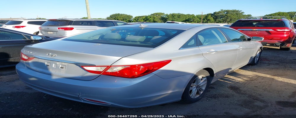 5NPEB4AC5DH721004 2013 HYUNDAI SONATA photo no. 4