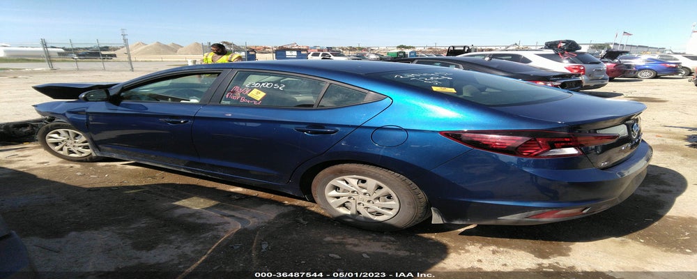 5NPD74LF4KH453225 2019 HYUNDAI ELANTRA photo no. 3