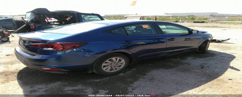 5NPD74LF4KH453225 2019 HYUNDAI ELANTRA photo no. 4