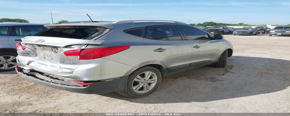 KM8JU3AC8DU580515 2013 HYUNDAI TUCSON photo no. 4