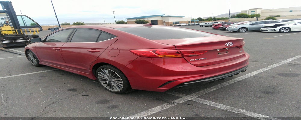 KMHD04LB0JU591331 2018 HYUNDAI ELANTRA photo no. 3