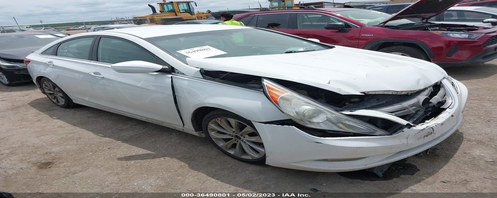 5NPEC4AC1BH182679 2011 HYUNDAI SONATA photo no. 14