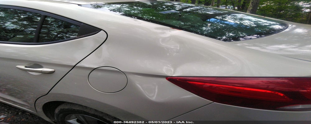 KMHD84LF4HU246003 2017 HYUNDAI ELANTRA photo no. 6