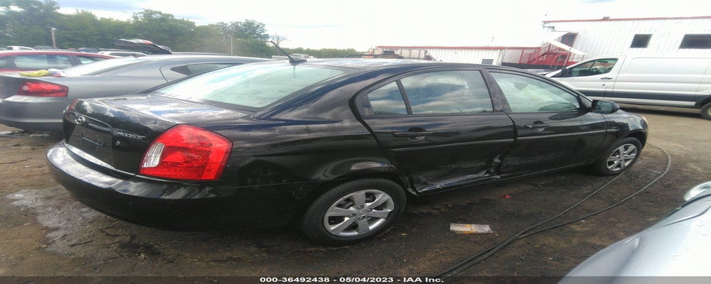 KMHCN4AC3BU553490 2011 HYUNDAI ACCENT photo no. 4