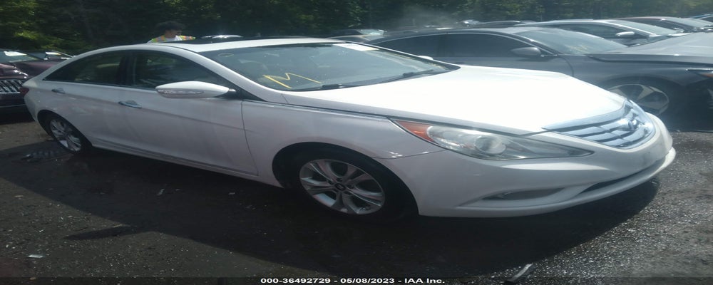 5NPEC4AB6BH307764 2011 HYUNDAI SONATA photo no. 12