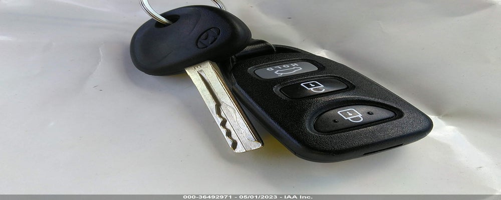 5NPEB4ACXCH485917 2012 HYUNDAI SONATA photo no. 11