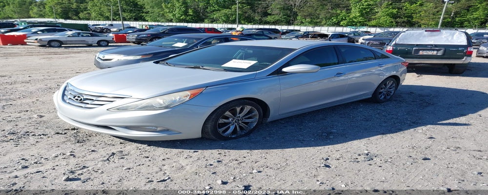 5NPEC4AC2BH091727 2011 HYUNDAI SONATA photo no. 2
