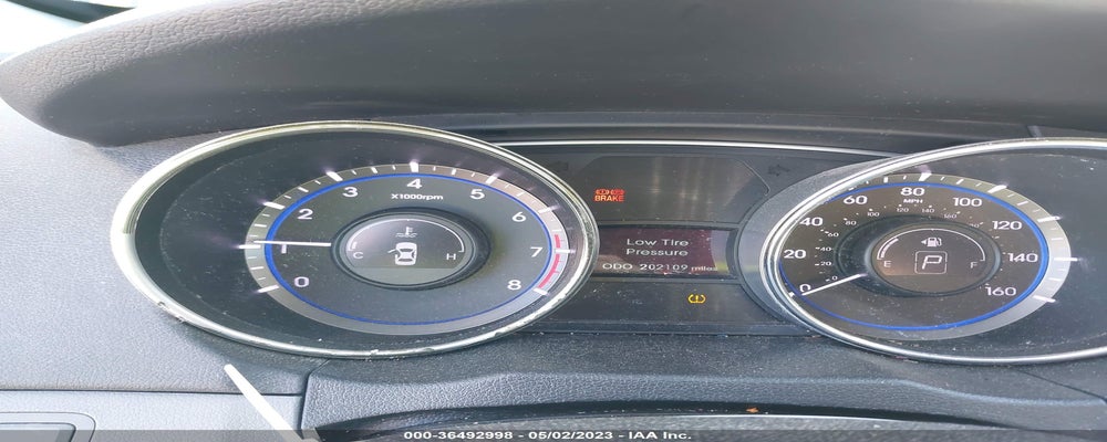 5NPEC4AC2BH091727 2011 HYUNDAI SONATA photo no. 7