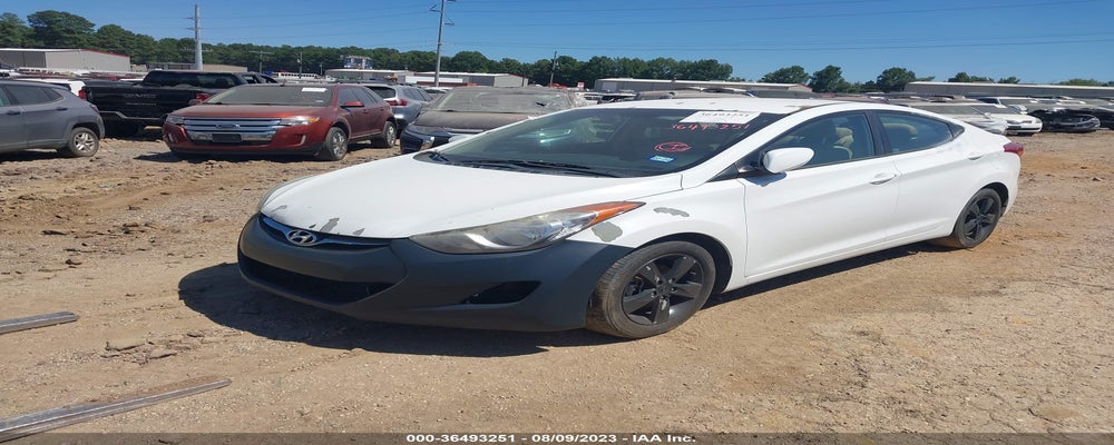 5NPDH4AE1DH321170 2013 HYUNDAI ELANTRA photo no. 2