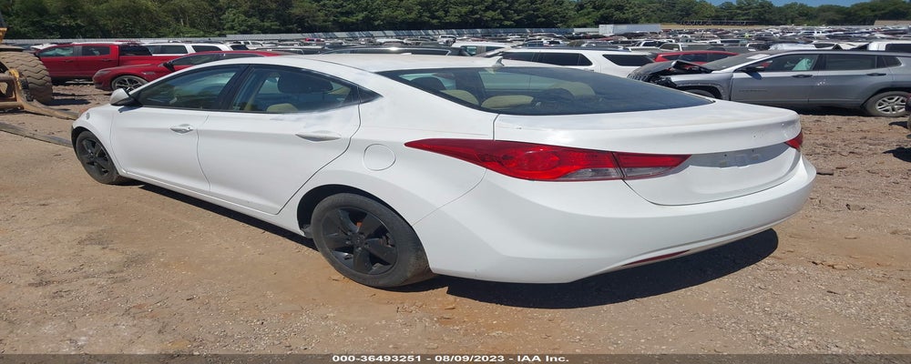 5NPDH4AE1DH321170 2013 HYUNDAI ELANTRA photo no. 3
