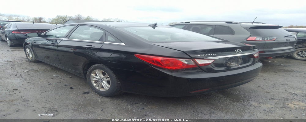 5NPEB4AC3BH142879 2011 HYUNDAI SONATA photo no. 3