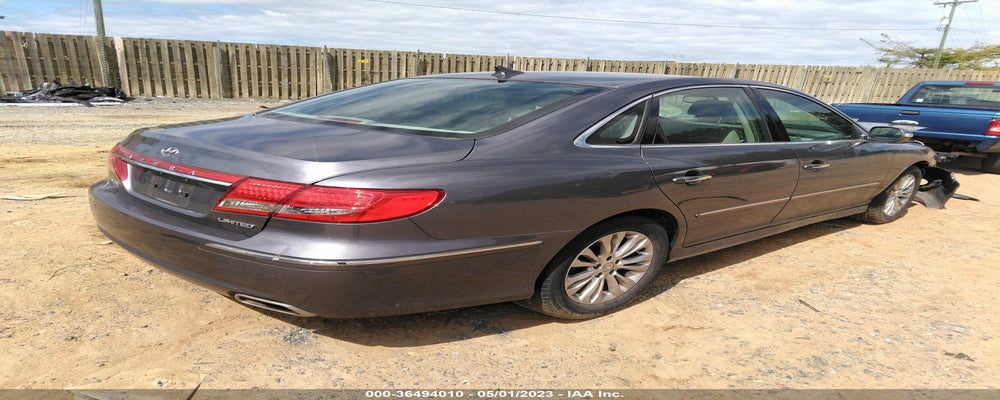 KMHFC4DF7BA537738 2011 HYUNDAI AZERA photo no. 4