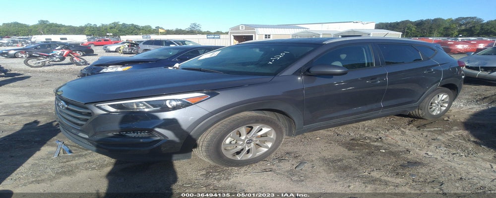 KM8J33A42GU075201 2016 HYUNDAI TUCSON photo no. 2