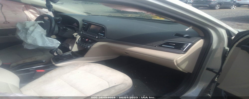 5NPD84LF1HH107140 2017 HYUNDAI ELANTRA photo no. 5