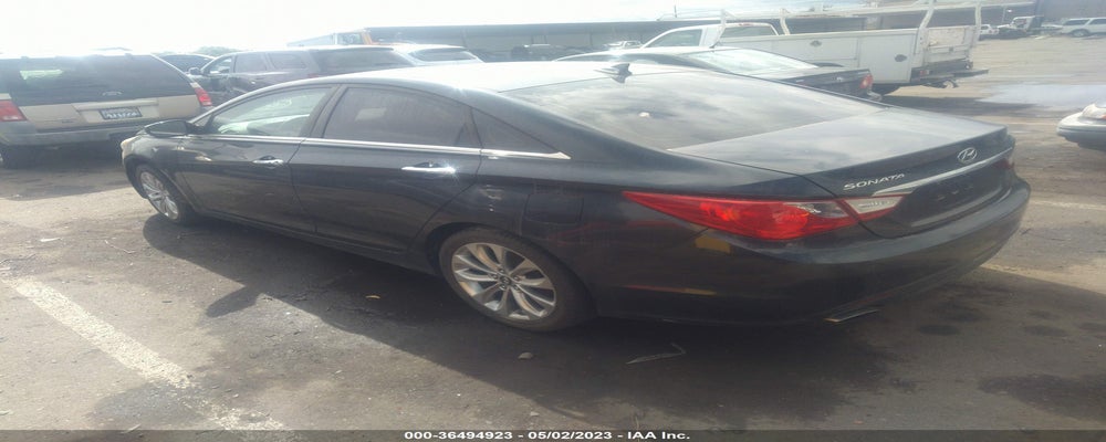 5NPEC4AC8BH034447 2011 HYUNDAI SONATA photo no. 3
