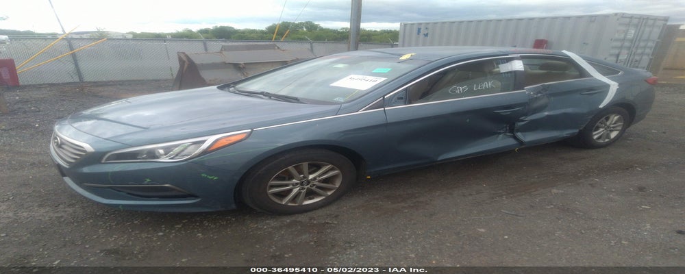 5NPE24AF7HH525758 2017 HYUNDAI SONATA photo no. 2