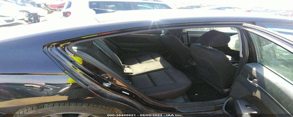 KMHD84LF9HU351829 2017 HYUNDAI ELANTRA photo no. 8